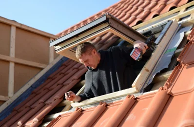Pose de fenêtres de toit Velux à Gerrots